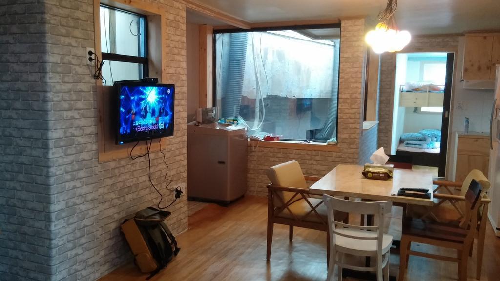 Social House Otel Seul Dış mekan fotoğraf